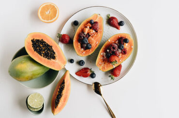 How Papaya Improve Your Health?? Papaya offers numerous health benefits. Rich in fiber, vitamins, minerals, and antioxidants and it's a great addition to a balanced diet.