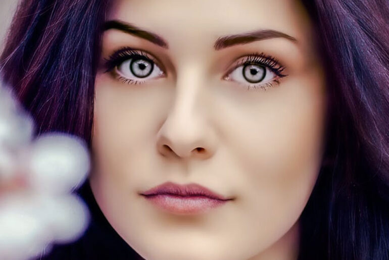 What are the best 5 Foods For a Glowing Skin?? Skin is very important when thinking about your personality. If you need to have healthy glowing skin you should start from within. Follow the tips we hav..