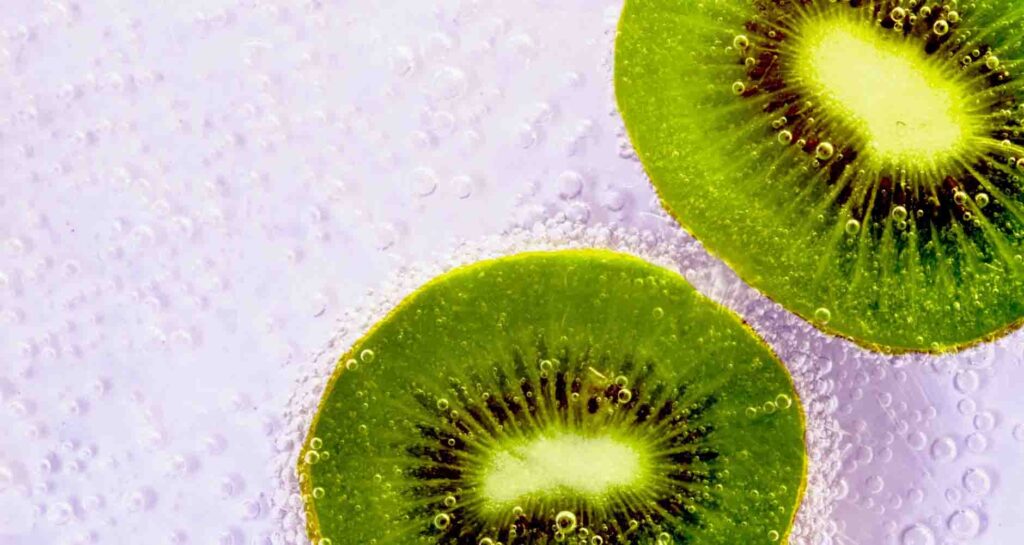 Vitamins for dry skin - Kiwi