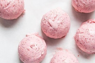 Tomato Ice Cream, Weird Right? All You Need To Know. How to make tomato ice cream