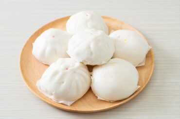 Manapua-everything you need to know In the simplest words, Manapua is the Hawaii version of char siu bao. Which means it is a big soft and fluffy bun filled with char siu.
