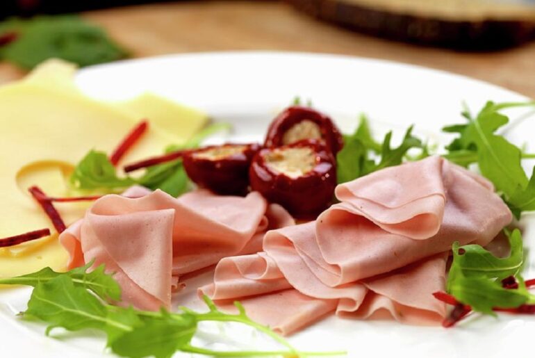 Prosciuttini Prosciuttini is part of the Famous Italian cuisine. They are cured dried and salted thin ham slices which you can combine with many foods.